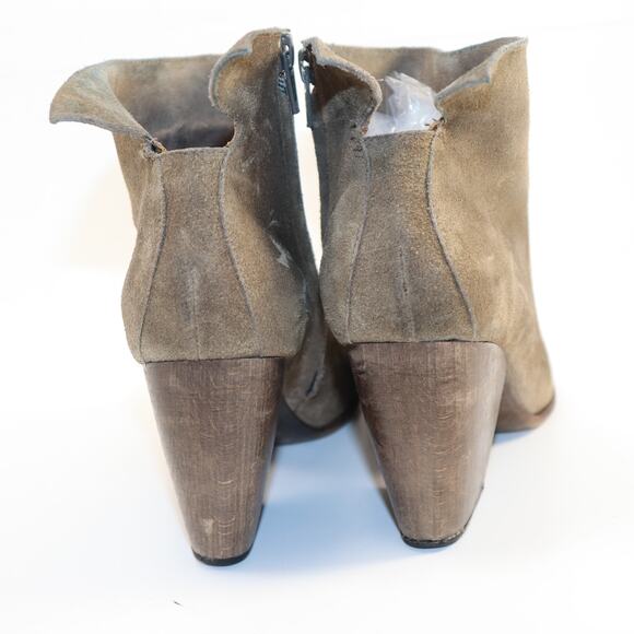 Taupe Suede Ankle Boots Made in Spain Size 36 - Picture 5 of 8